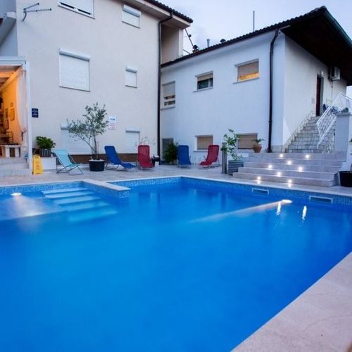 Apartmani Švob s Bazenom Novi Vinodolski  3