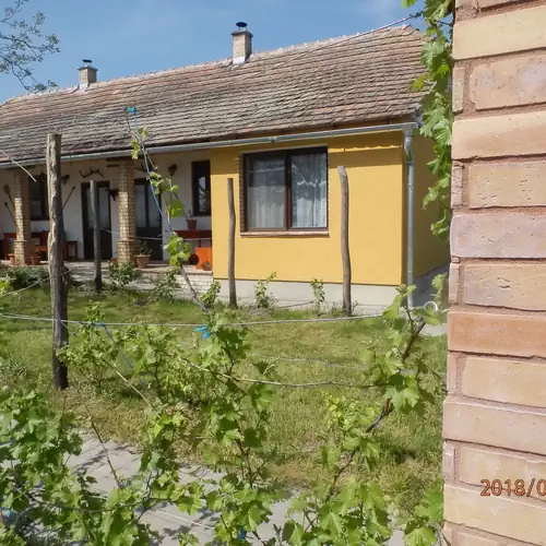 Flóra Vendégház Ta 003 kép