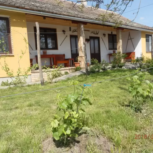 Flóra Vendégház Ta 006 kép