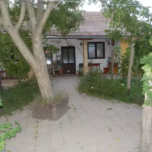 Flóra Vendégház Ta 010 kép