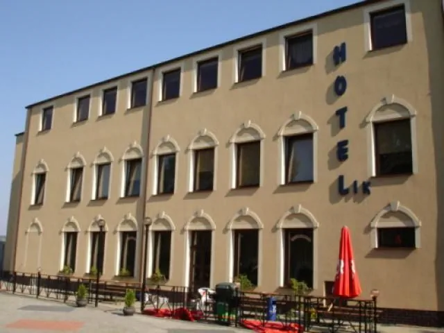 Hotelik Titanic Władysławowo Niepodległości 16