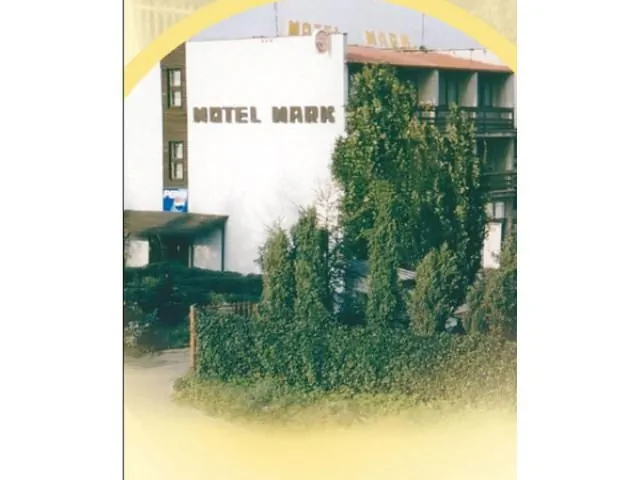 MARK *** Marki Piłsudskiego 273