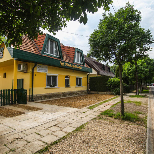 3 nap/2 éj 2 fő + egy 10 éven aluli gyermek részére otthonos apartmanokban önellátással, akár nyáron is