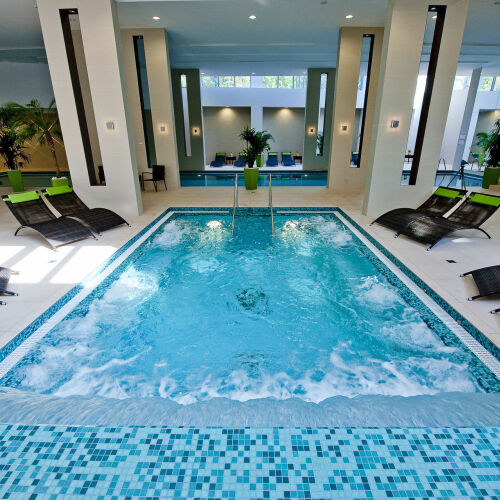 3 nap/2 éj nyaralás 2 fő részére teljes ellátással, üdvözlőitallal, az Abacus Spa wellness birodalom használatával, wellness kuponnal