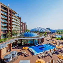 3 nap/2 éj 2 fő + egy 14 éven aluli gyermek részére félpanziós ellátással, Oriental Spa használattal, korlátlan belépéssel a 4.000 m2 vízfelülettel rendelkező Aquaworld Strand és Élményfürdőbe, hétvégén is