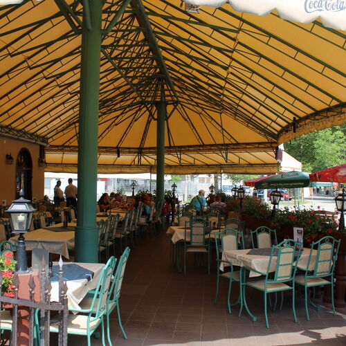Lelle Caffe Restaurant | Balatonlelle