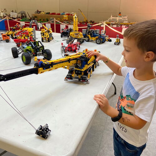 Kiállítás egyedi LEGO®-alkotásokból - A kocka el van vetve - mi meg beépítjük! | Hatvan