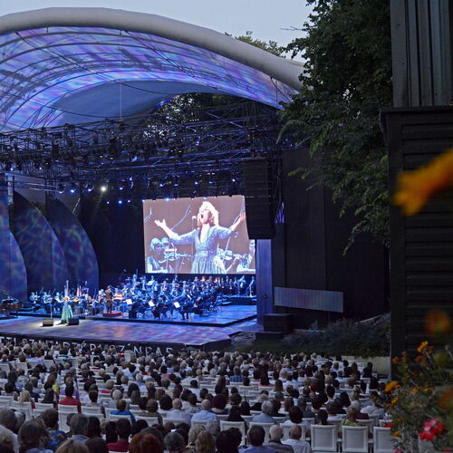 VESZEDELMES VISZONYOK színházi játék Mozart műveivel  2024 | Budapest