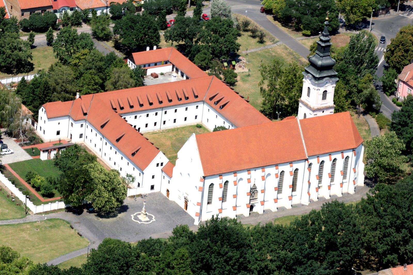 Alsóvárosi Ferences Látogatóközpont - Szeged