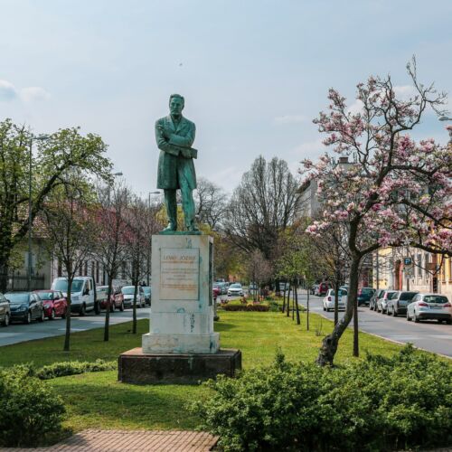 Lévay József szobor | Miskolc