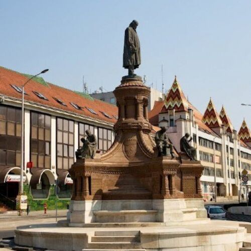 Zsolnay szobor | Pécs
