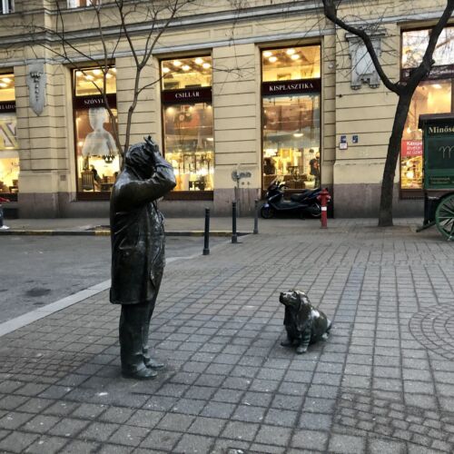 Columbo-szobor | Budapest