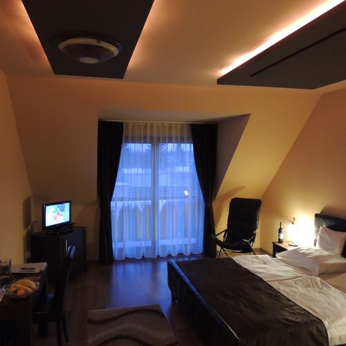 Camera dubla gold (se poate solicita pat suplimentar)