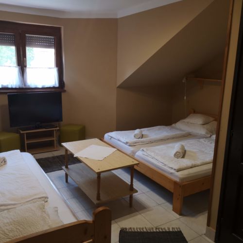 Mansard Triple Room