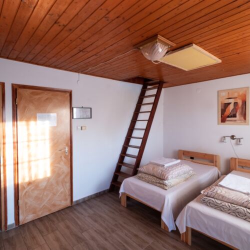 Apartament 5-osobowy z 2 pomieszczeniami sypialnianymi