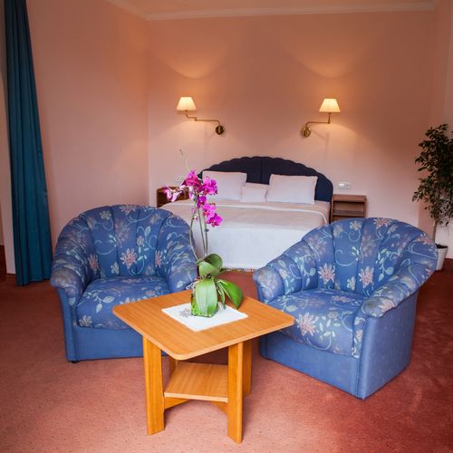 Camera dubla classic cu balcon