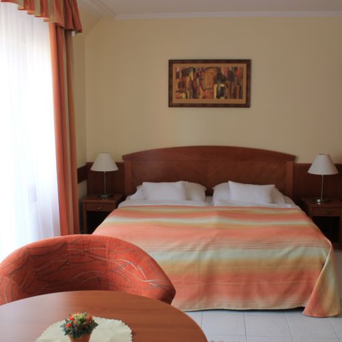 Studio Balcony Twin Room