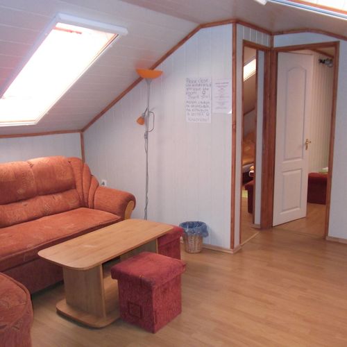 Tourist 3-Zimmer-Apartment für 6 Personen mit Dusche