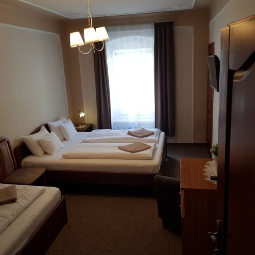 Romantik Komfort Dreibettzimmer