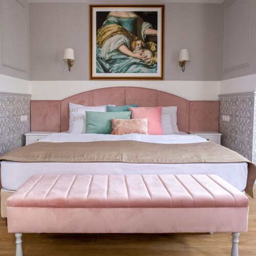 Camera dubla superior (se poate solicita pat suplimentar)