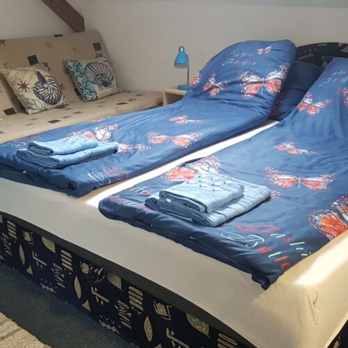 Mansard Triple Room