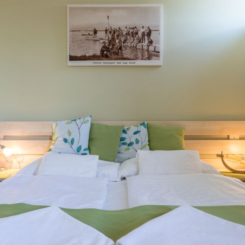 Pokój 2-osobowy z klimatyzacją z widokiem na ogród (możliwa dostawka)