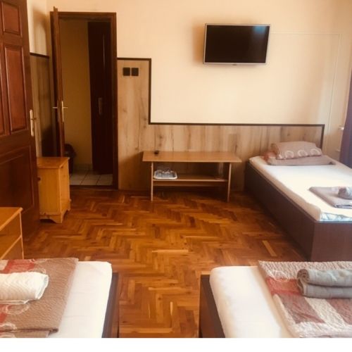 Triple Room (extra bed available)