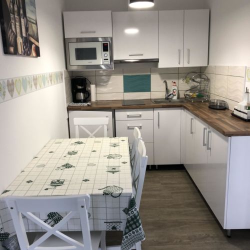 2. 3-Zimmer-Apartment für 6 Personen mit Balkon