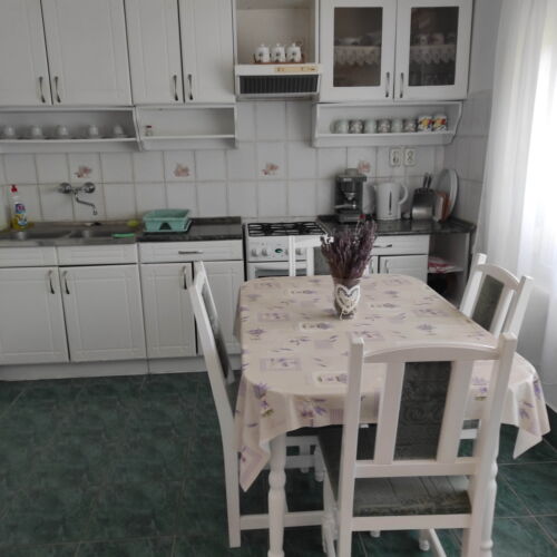Ground Floor 2-Room Family Apartment for 5 Persons