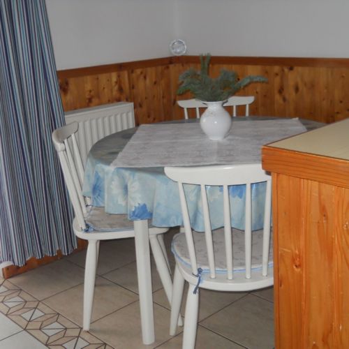 Apartament 2-osobowy na poddaszu z klimatyzacją z 1 pomieszczeniem sypialnianym (możliwa dostawka)