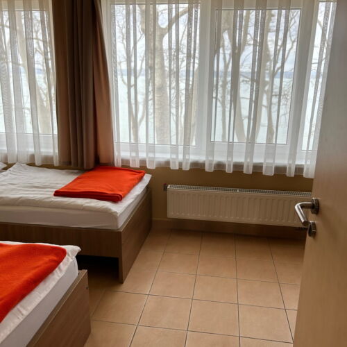 Panorama Zweibettzimmer mit Panorama auf den See