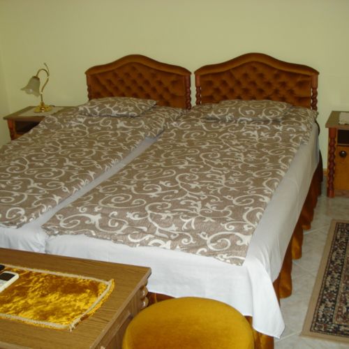 Camera pentru 5 pers.