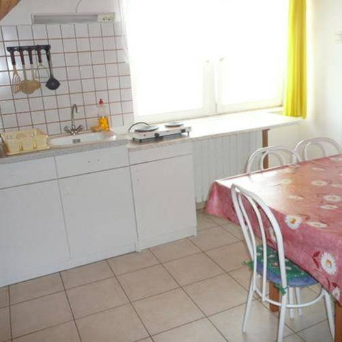 Apartament 5-osobowy na poddaszu z klimatyzacją z 2 pomieszczeniami sypialnianymi