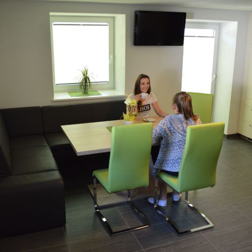 Apartament la parter cu panoramă cu 2 camere pentru 5 pers.