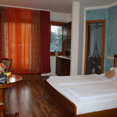 Studio Garden View Double Room