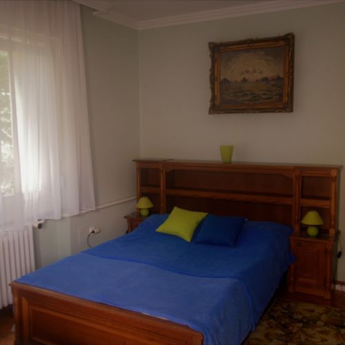 Doppelzimmer mit Balkon und Dusche