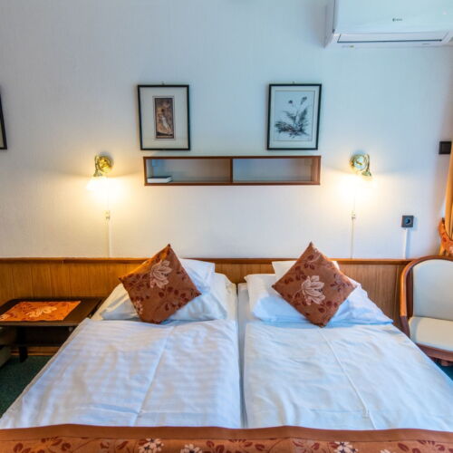 Upstairs Twin Room air Conditioned (extra bed available)