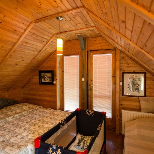 Panoramic Family Chalet for 4 Persons (extra bed available)