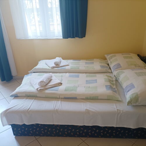 Pokój 3-osobowy na piętrze Economy