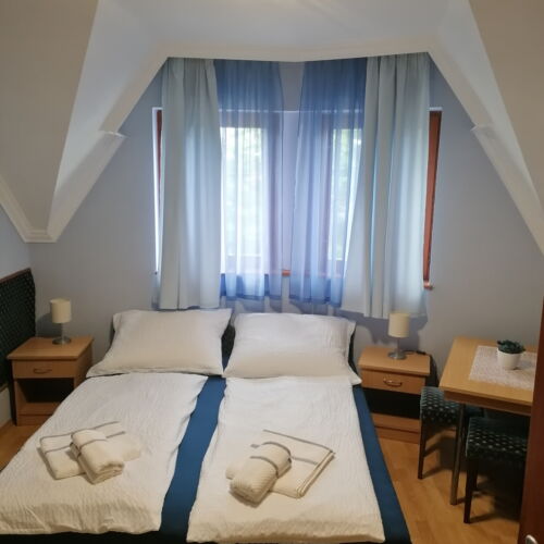 1-Zimmer-Apartment für 2 Personen mit Badezimmer und Eigener Küche
