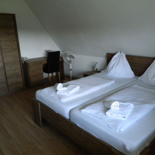 Standard Mansard Triple Room