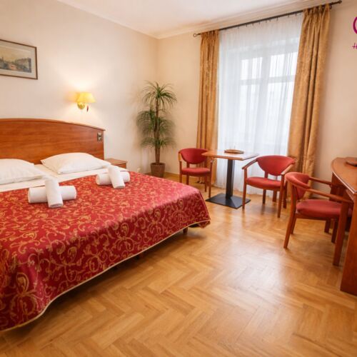 Superior Twin Room (extra bed available)