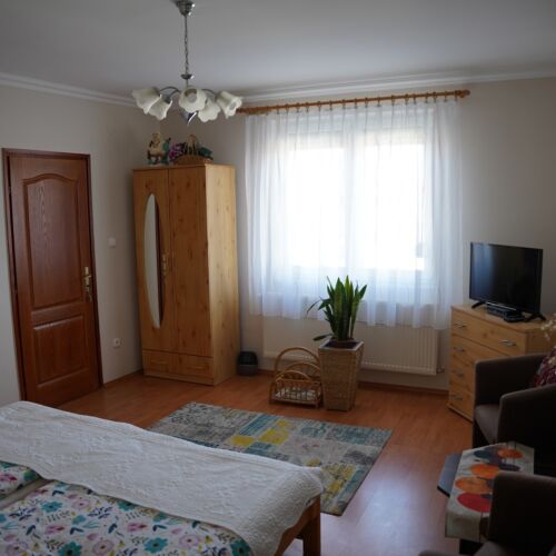 Standard Upstairs Twin Room