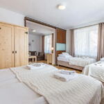 Classic Apartman pro 6 os. se 2 ložnicemi s výhledem na hory