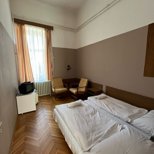 Camera cvadrupla twin family (se poate solicita pat suplimentar)