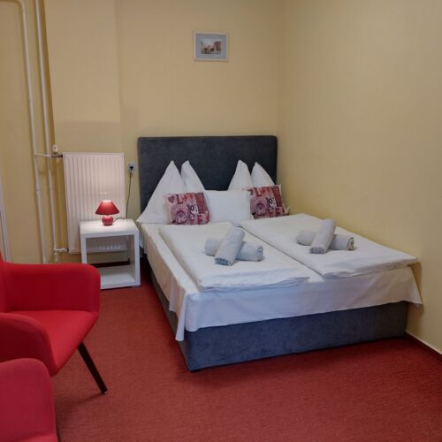 Standard Balcony Triple Room