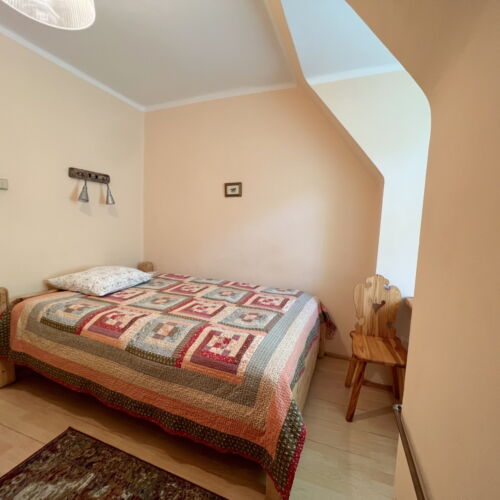 2-Zimmer-Suite für 4 Personen mit Balkon und Badezimmer