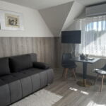 Gold 1-Zimmer-Apartment für 4 Personen mit Balkon (Zusatzbett möglich)