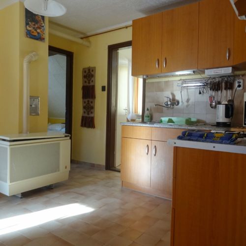 Apartament mansardă cu terasă cu 2 camere pentru 4 pers.