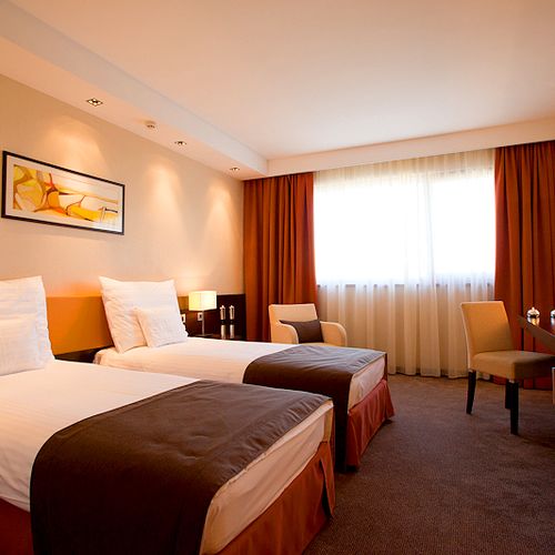 Camera twin standard cu baie